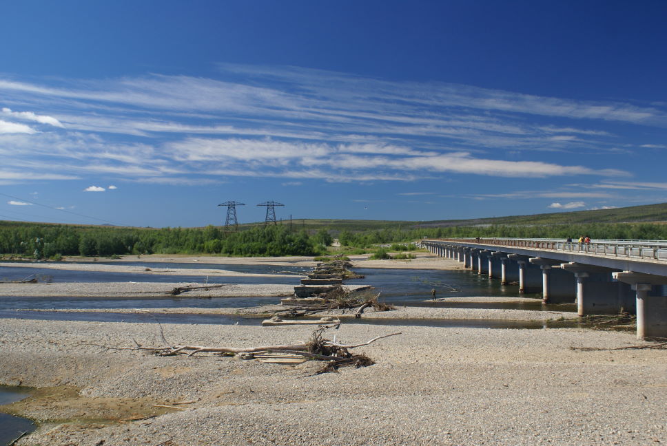 Река Ола. Мост